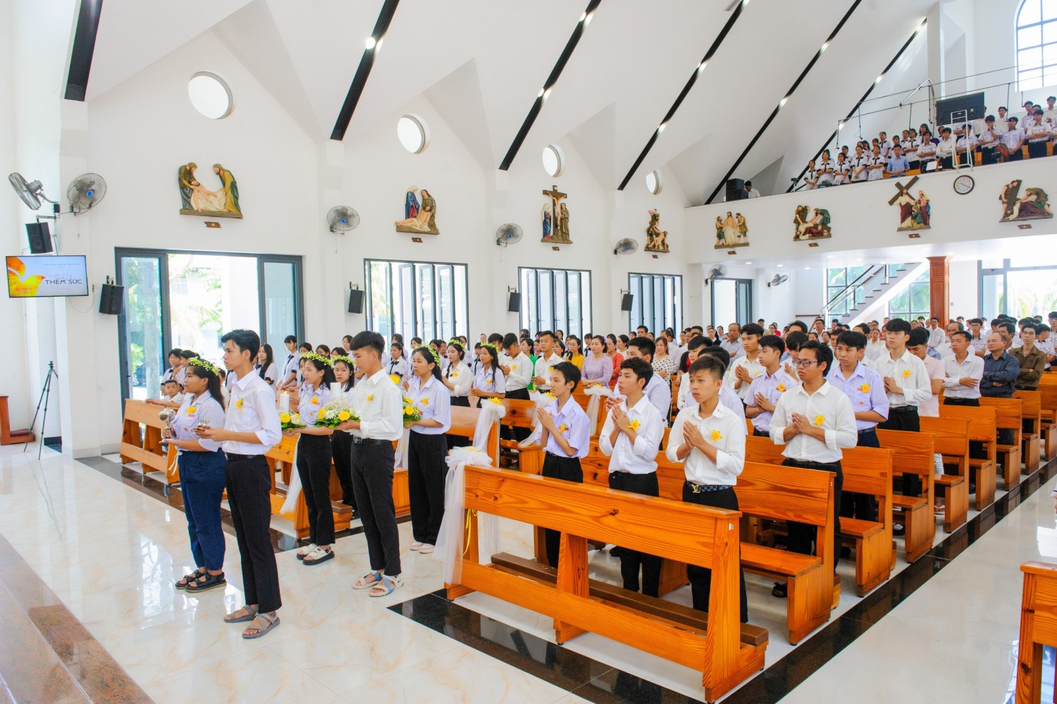 499996395 3305563599584799 3862651491357849616 n