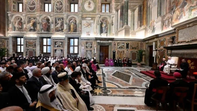 ĐTC Lêô kêu gọi các đại diện tôn giáo: Nói không với chiến tranh, vũ khí; nói có với hòa bình